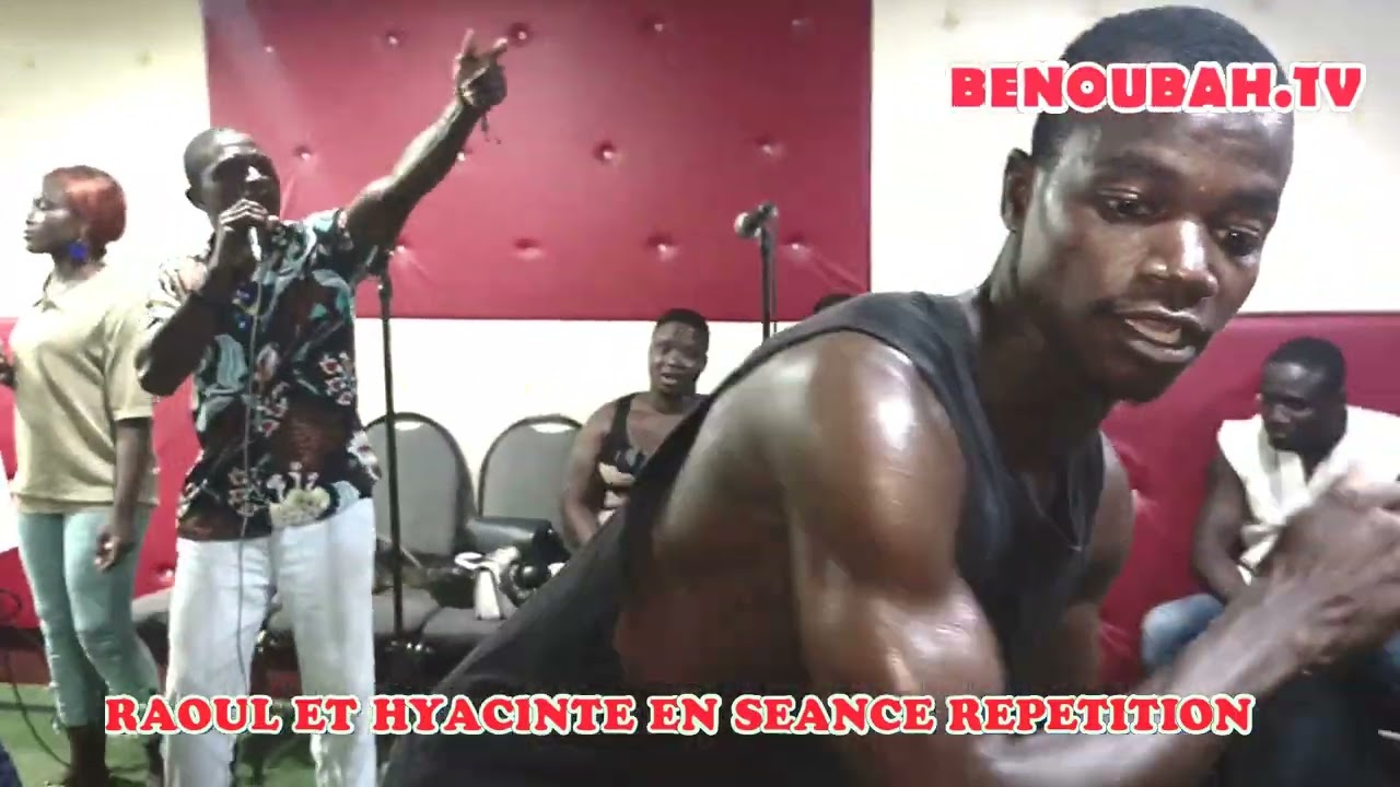 Raoul et Hyacinthe - Assena (live)