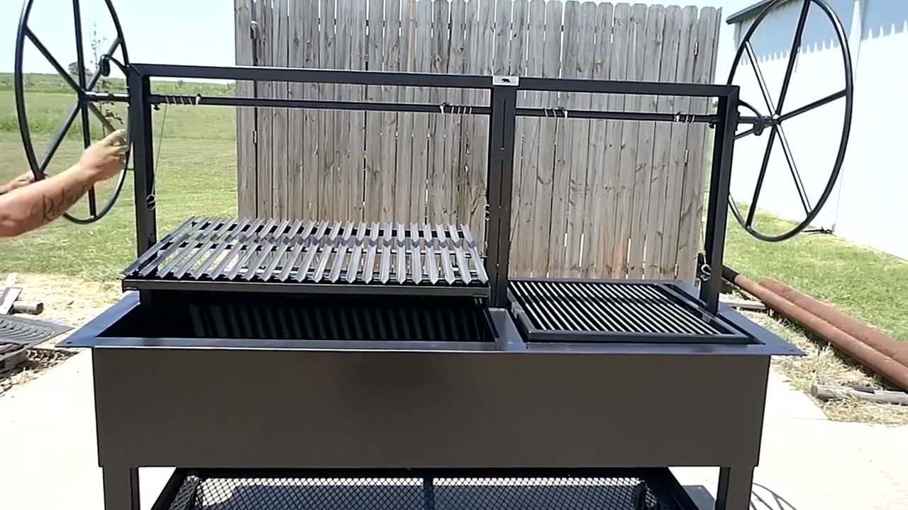 Split Commercial Santa Maria Grill for a Food Truck