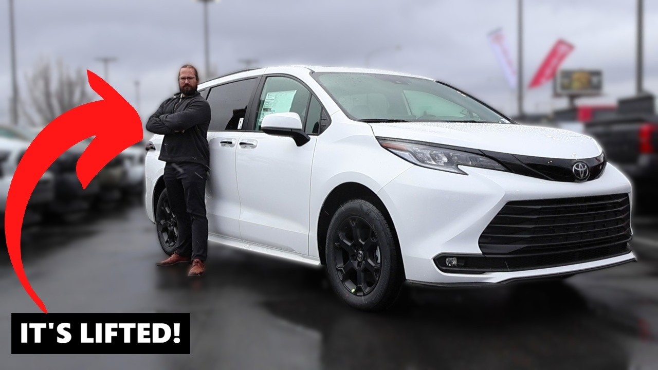 Минивэн с заводским лифтом! //2026 Toyota Sienna Woodland//
