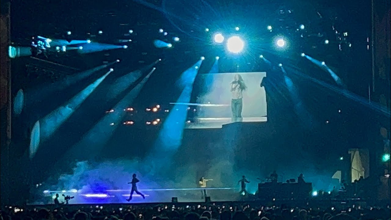 The Louvre live Lollapalooza Buenos Aires, Argentina LORDE