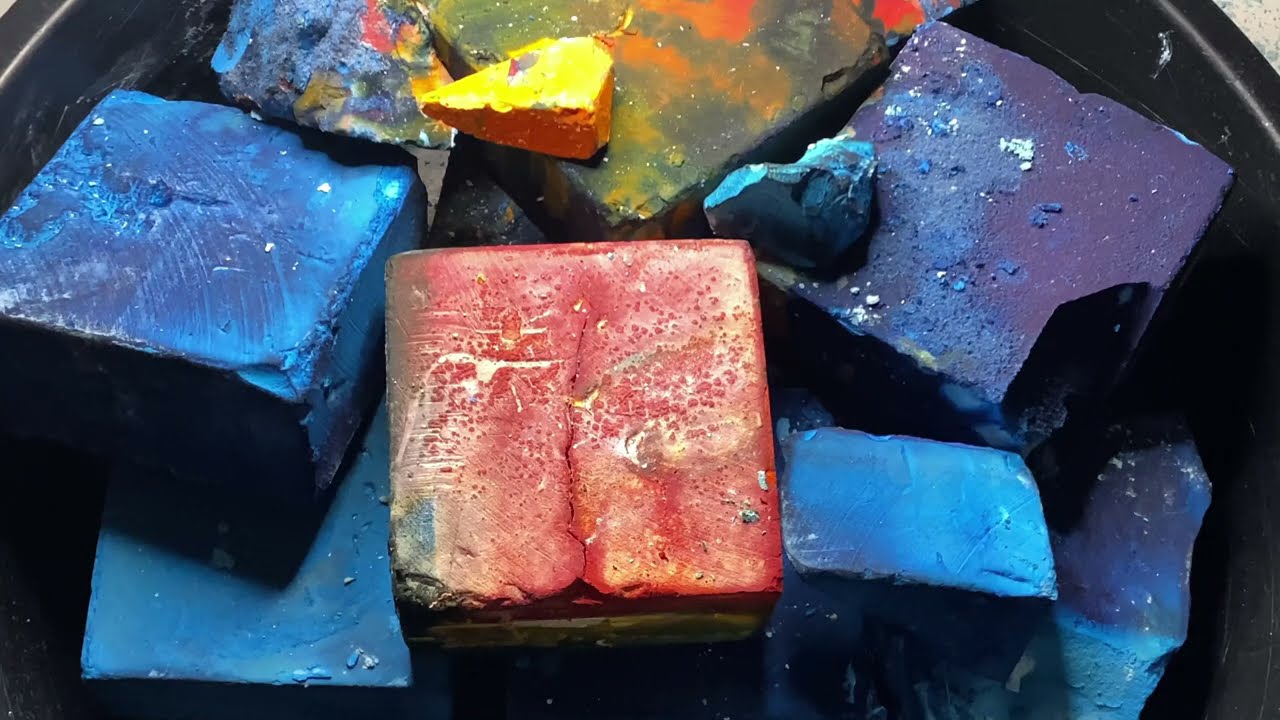 Multi Colored Dusty Dyed Gym Chalk