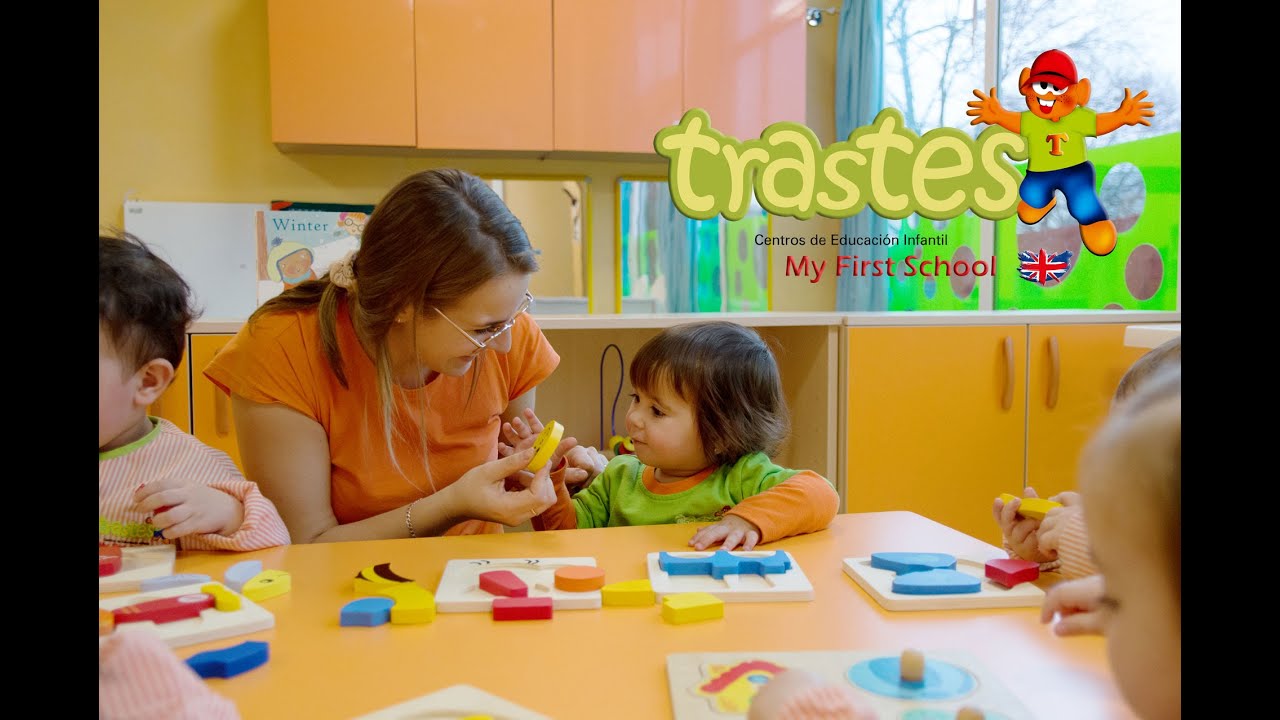 Trastes Centros de Educación Infantil - La infancia es un superpoder