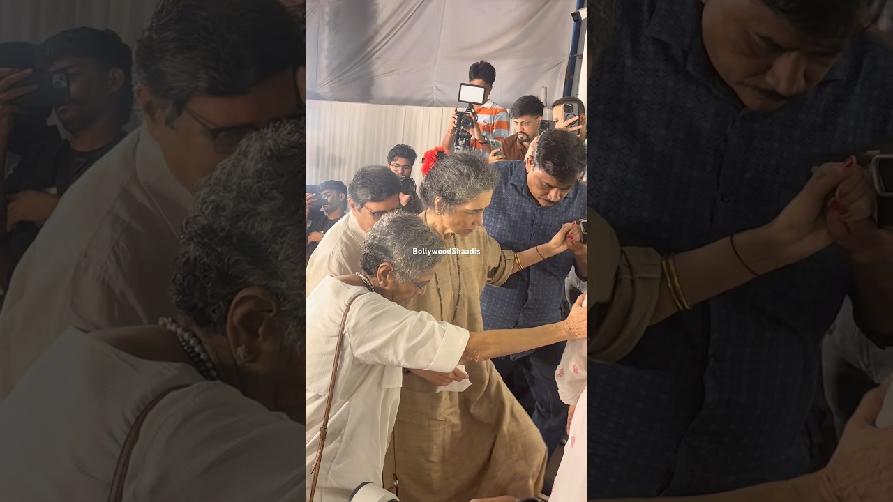 Satish Shah’s wife Madhu Shah at his prayer meet 💔