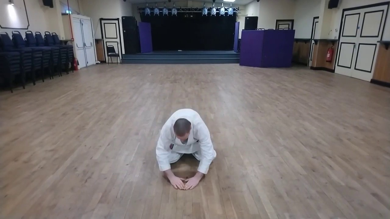 How to perform Seiza and Yoi