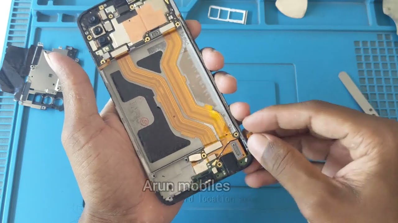 VIVO S1 DISPLAY CHANGE | DISASSEMBLY | ARUN MOBILES | KOVILPATTI | MOBILE SERVICE IN TAMIL |