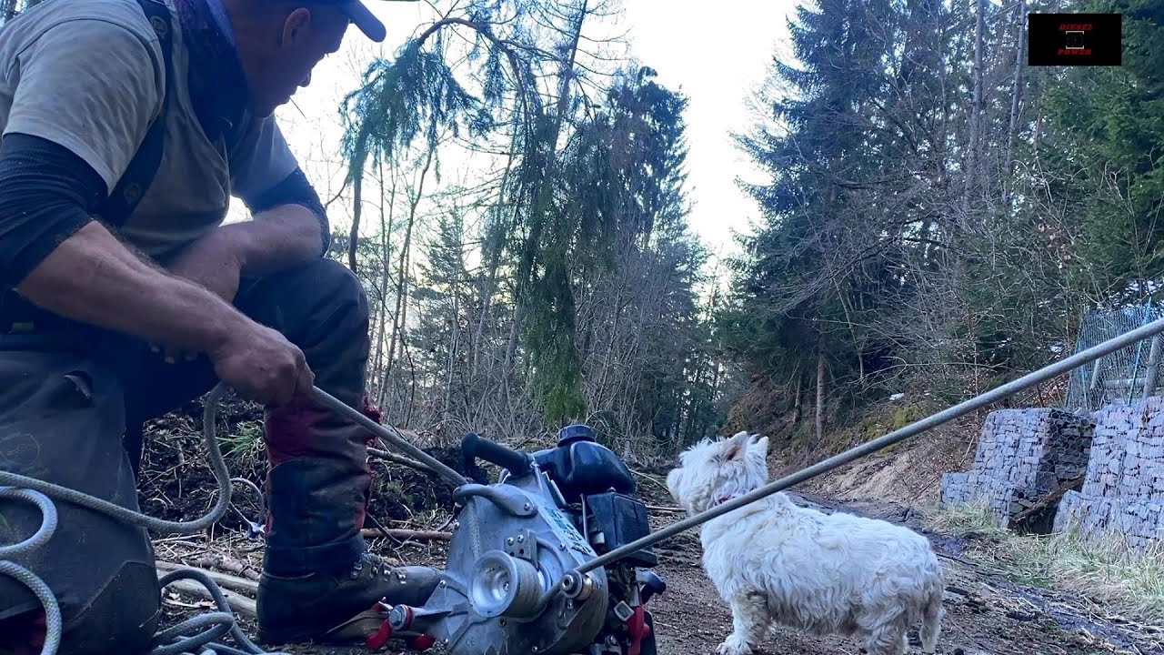 Kleine Helfer im Forst ^ Portable Winch 5000 ^ Pfanzelt Moritz Fr50