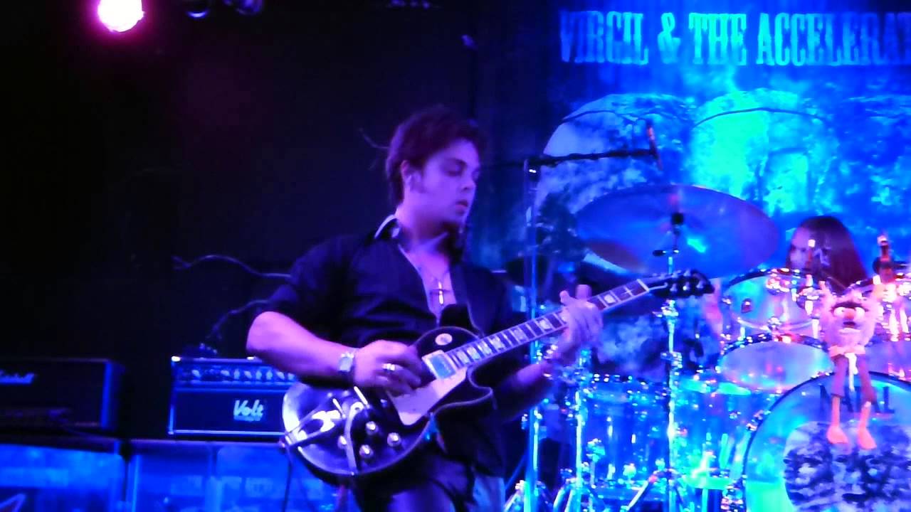 Virgil & The Accelerators  - All Night Long @ The Red Lion Gravesend May 1st 2015