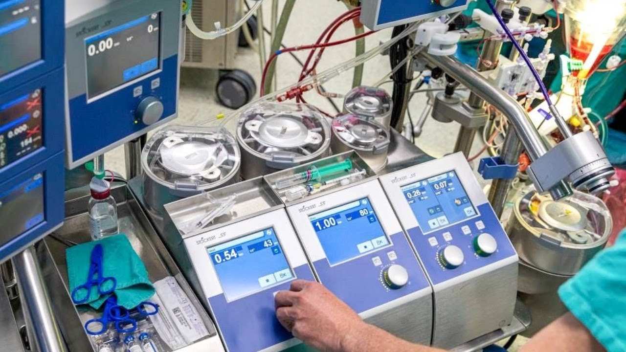 Conoce más sobre la nueva máquina para cirugías a corazón abierto del hospital Bloom