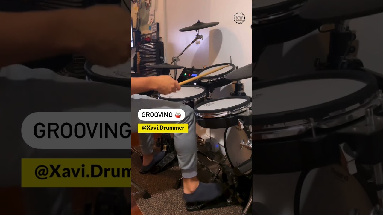 Grooving - Do try this one at home 👀 