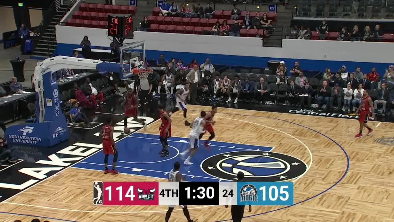 Khem Birch (17 points) Highlights vs. Windy City Bulls