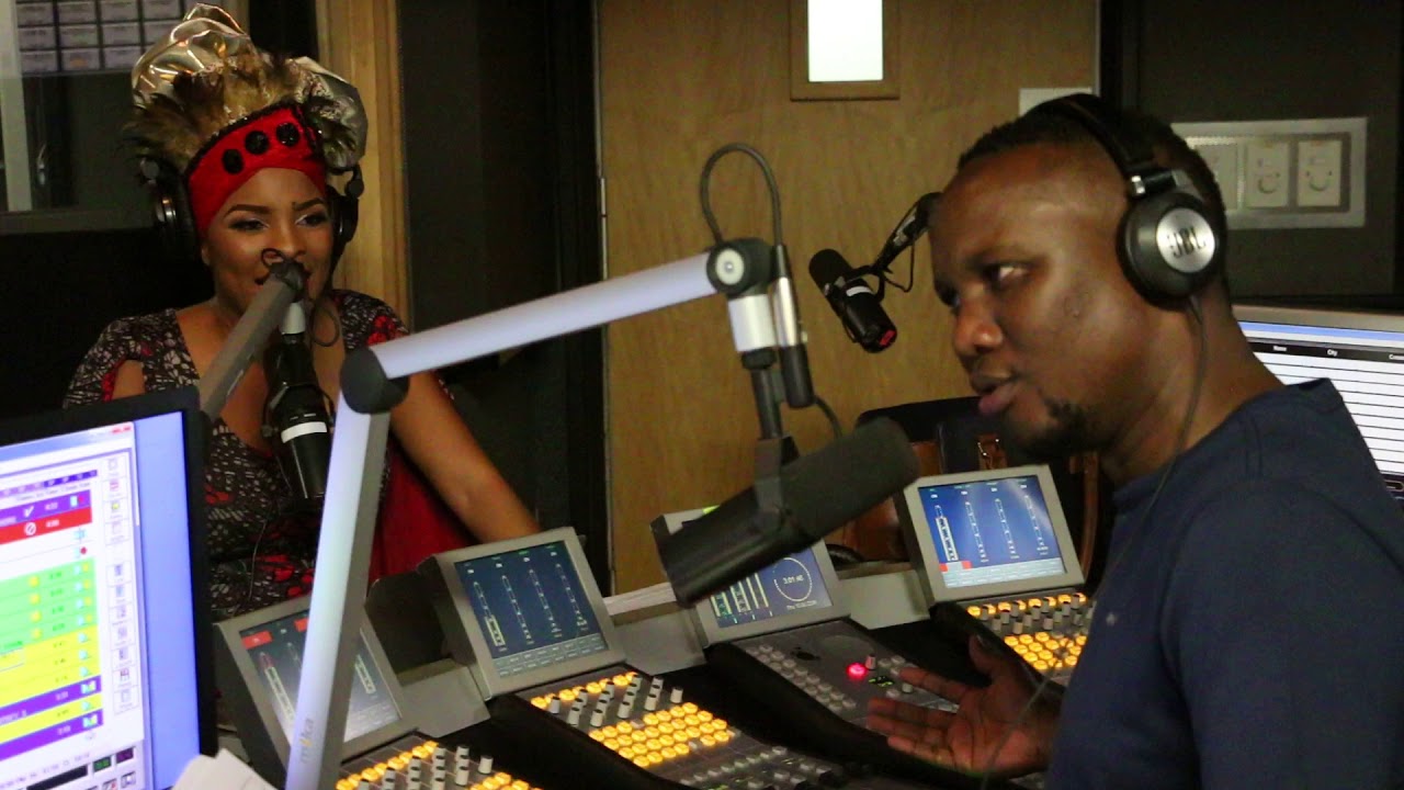 .@djsbu is on #TheDriveOnMetro with @moflavadj & @MasechabaNdlovu Call 089 110 3377
