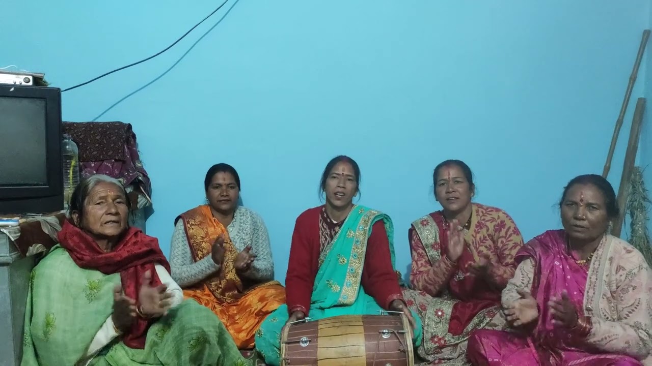 मेरी गजानंद के छोटे-छोटे पांव है