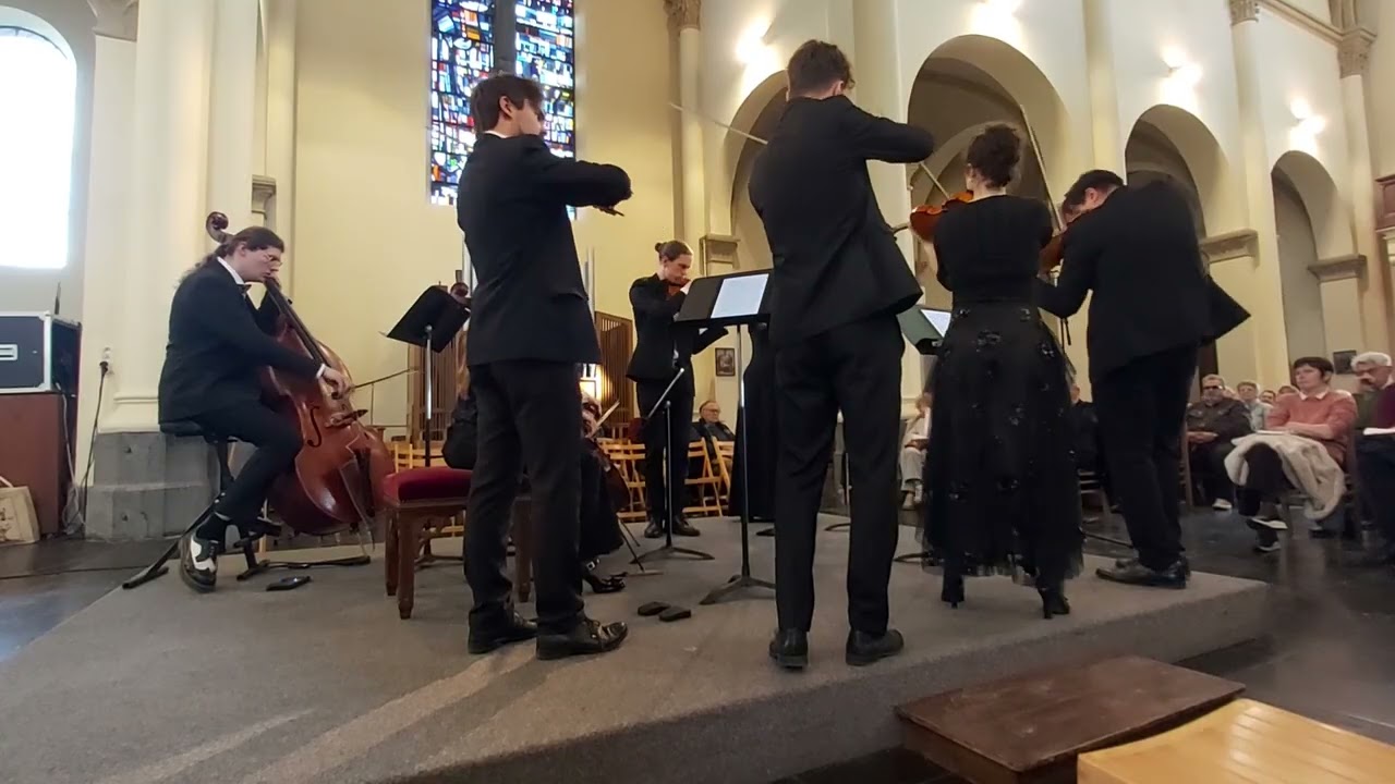 01   Ottorino Respighi   Ancient Airs and Dances Suite N° 3