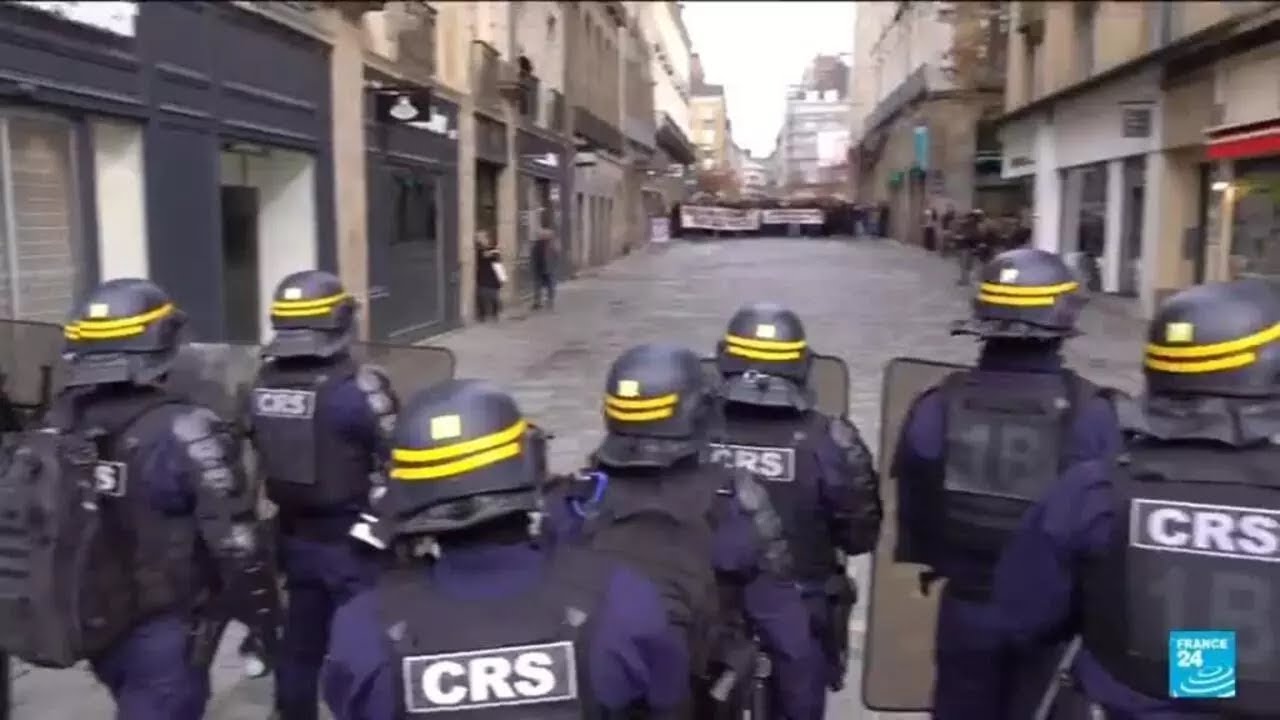 À Rennes, rassemblement pour Quentin Deranque et contre-manifestation antifasciste • FRANCE 24