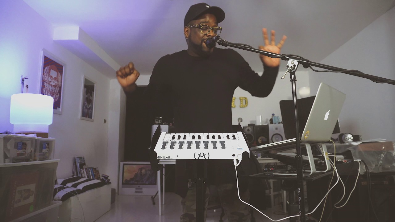 Beatdesign 59 Performance Arturia MiniLab mk ii /Ableton/ Fly Beats DJI Phantom 4 Short Fly Beats 3