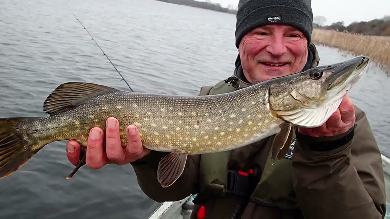 Christmas Pike Fishing on the Norfolk Broads