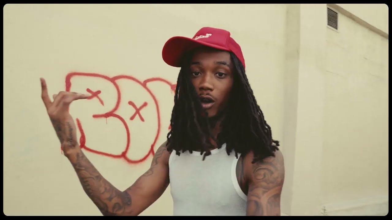 Road Runna - Hold On Skrt (Official Music Video)