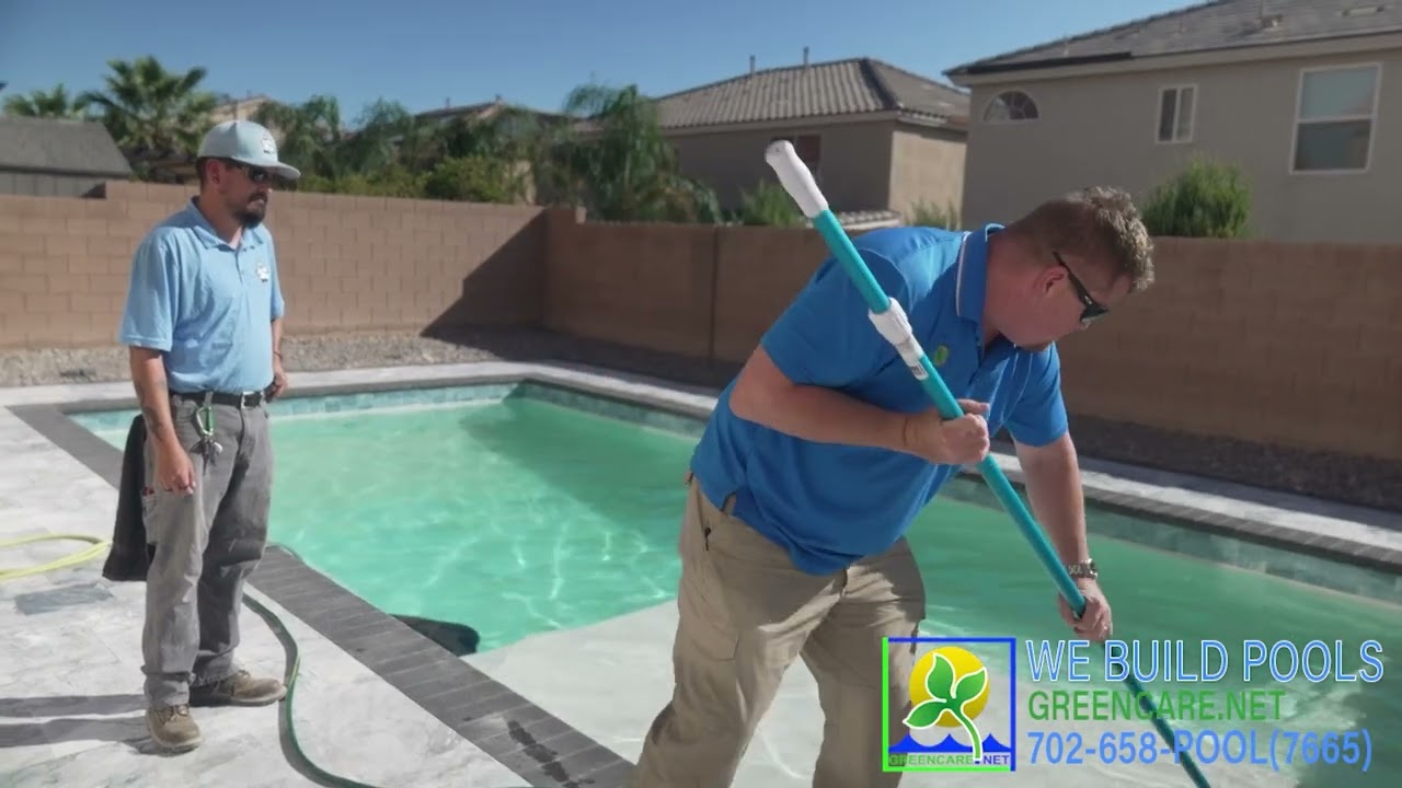 The important step of plaster brushing your new Greencare pool!