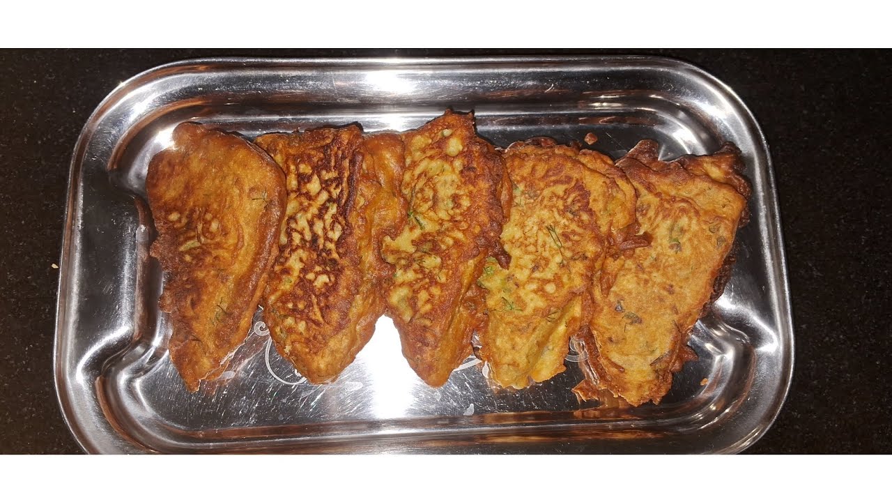 शिळ्या पोळीचे पकोडे#homecuisine #foodpreparation #easyrecipe #foodcook 