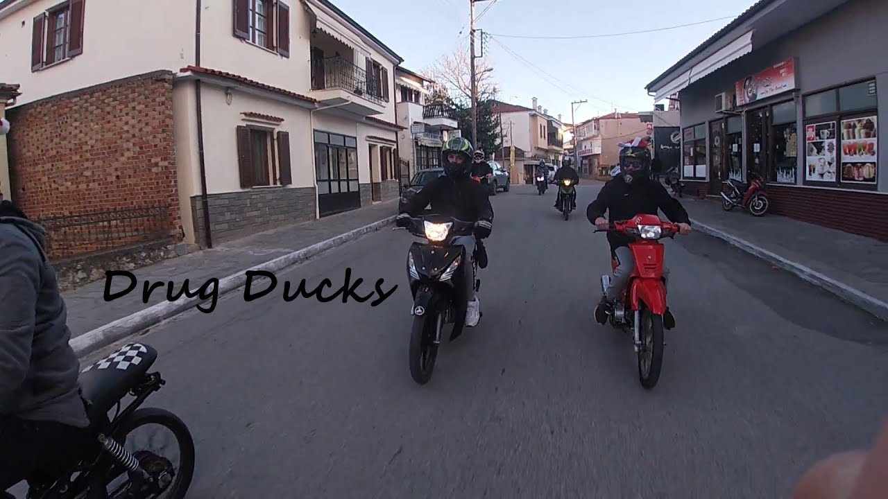 Καλή Χρονιά και απο εμάς !! ||Christmas Special Video||