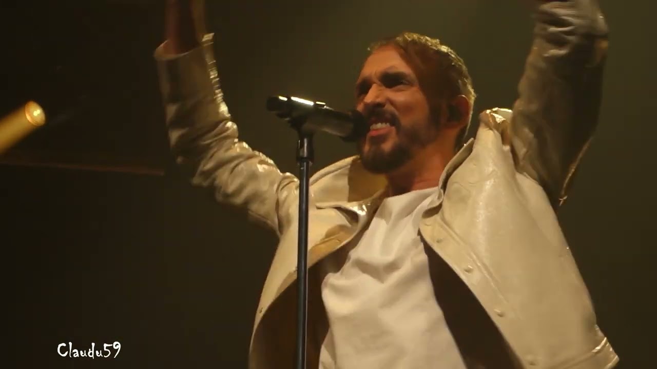 Christophe Willem - J'avance/J'Tomberai Pas/ Un Peu comme Toi et Moi -Caudry 2023 12 03
