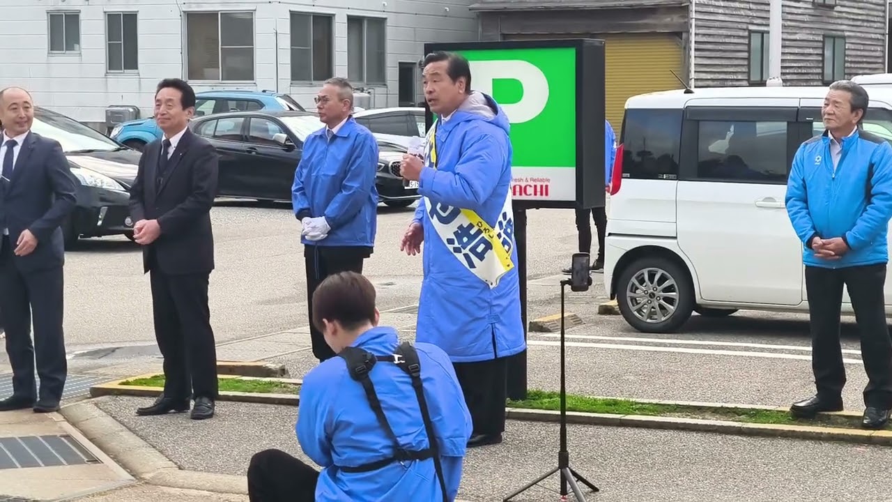 石川県県知事選挙。はせ浩候補者の演説。羽咋市内あだち前にて。