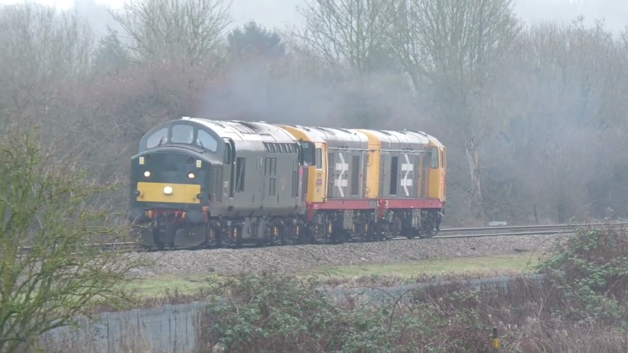 37521 hauling 20118 & 20132 Breadsall 4th February 2026 0Z78 Crewe to Barrow Hill