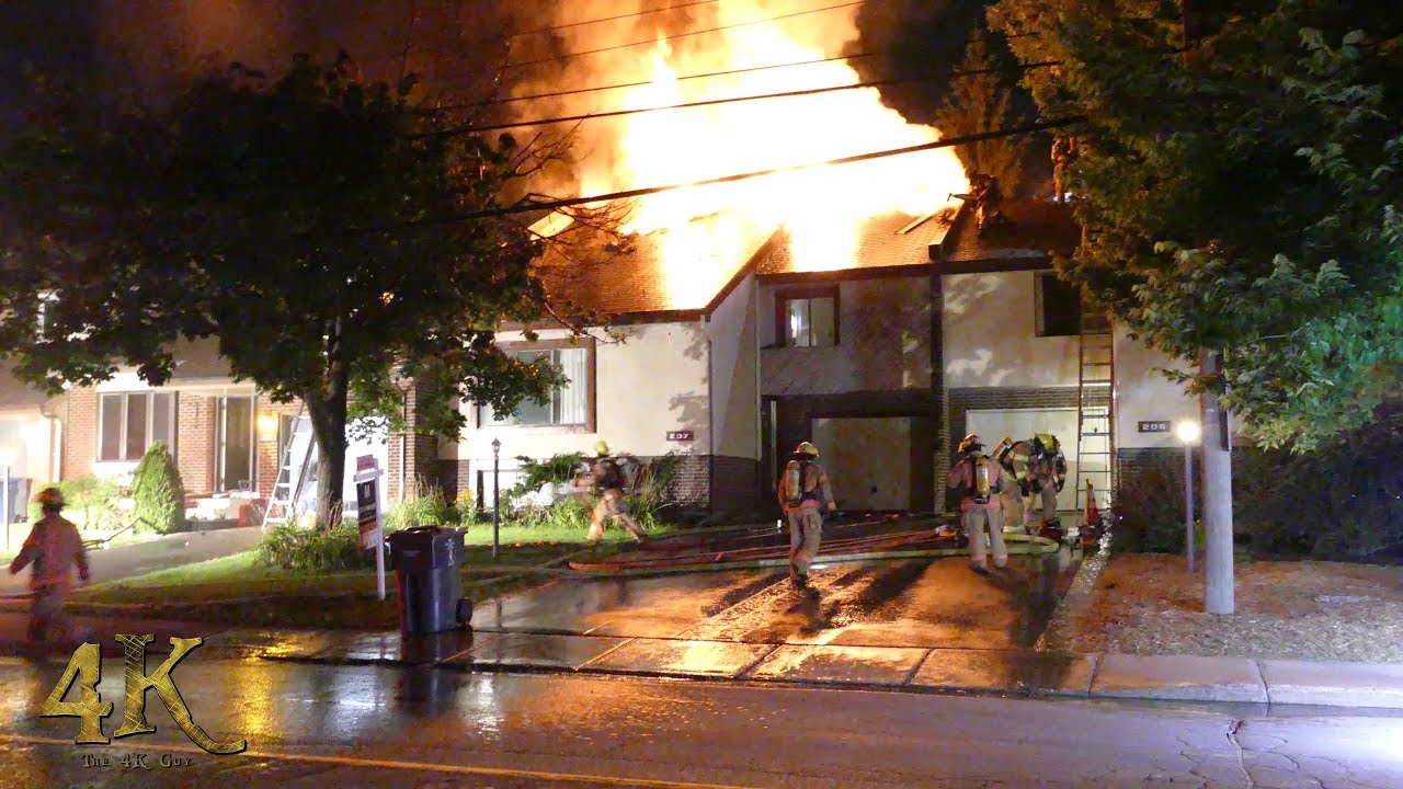 Montreal: Intense fire rips through Beaconsfield two story duplex 8-9-2017