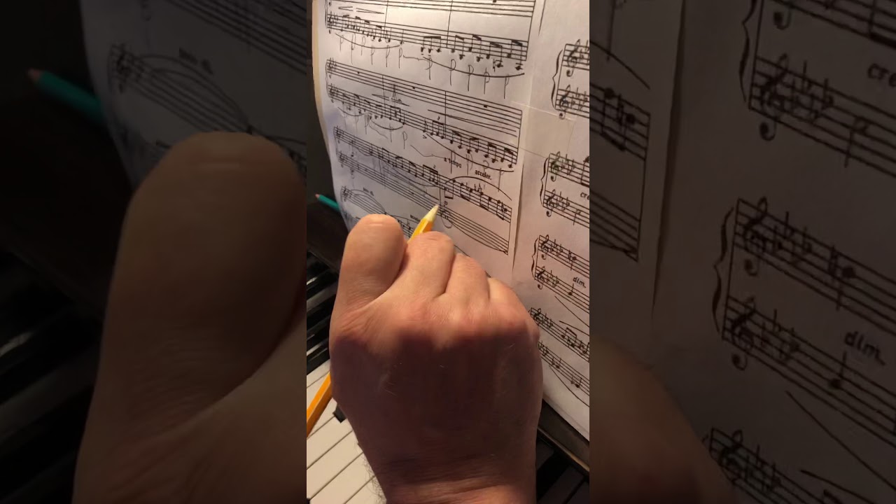 Фрагмент урока online  А. Хачатурян Детский альбом Инвенция (Adagio из «Гаянэ»)