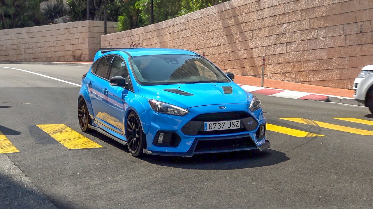LOUD Ford Focus RS with Custom Exhaust - Revs & Accelerations