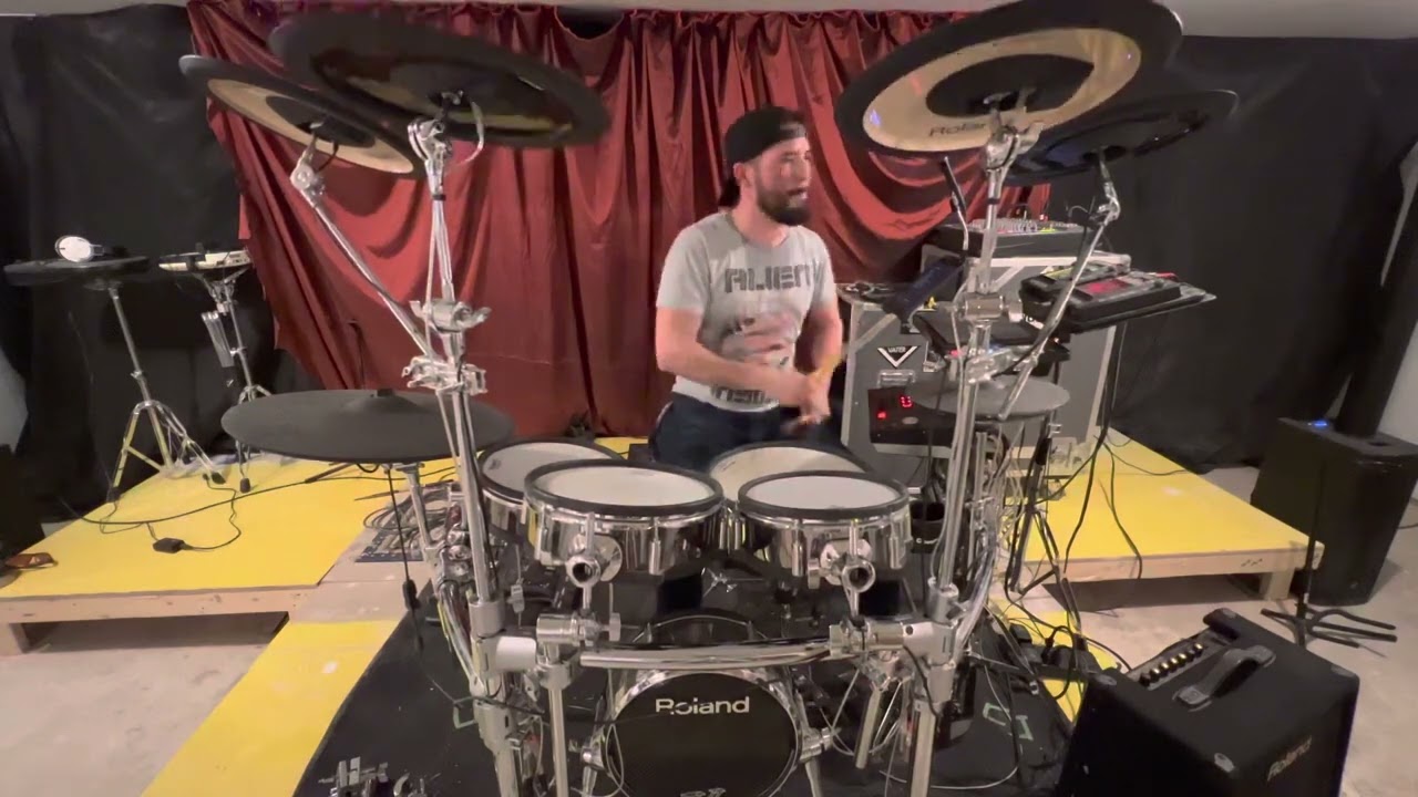 Chris Perea: Drum cover: Rob Zombie Demonoid phenomenon.