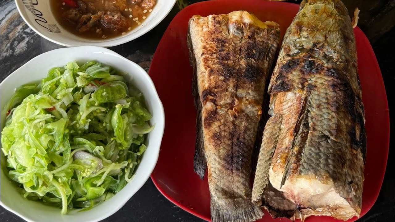 ត្រីអាំង ជ្រក់ប៉េងប៉ោះ ទឹកអំពិលទុំ #fypシ #food #khmerfood #khmer #asianfood 
