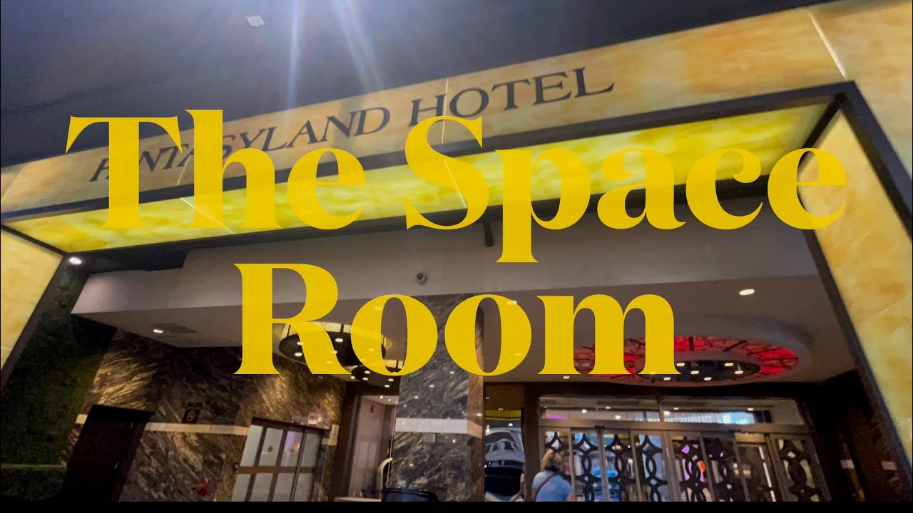 FANTASYLAND HOTEL SPACE ROOM | BILL REVEAL | GOING HOME