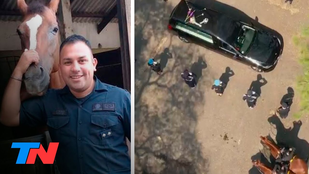 Despedida con honores a Juan Pablo Roldán, el policía asesinado en Palermo: el cortejo, puro dolor