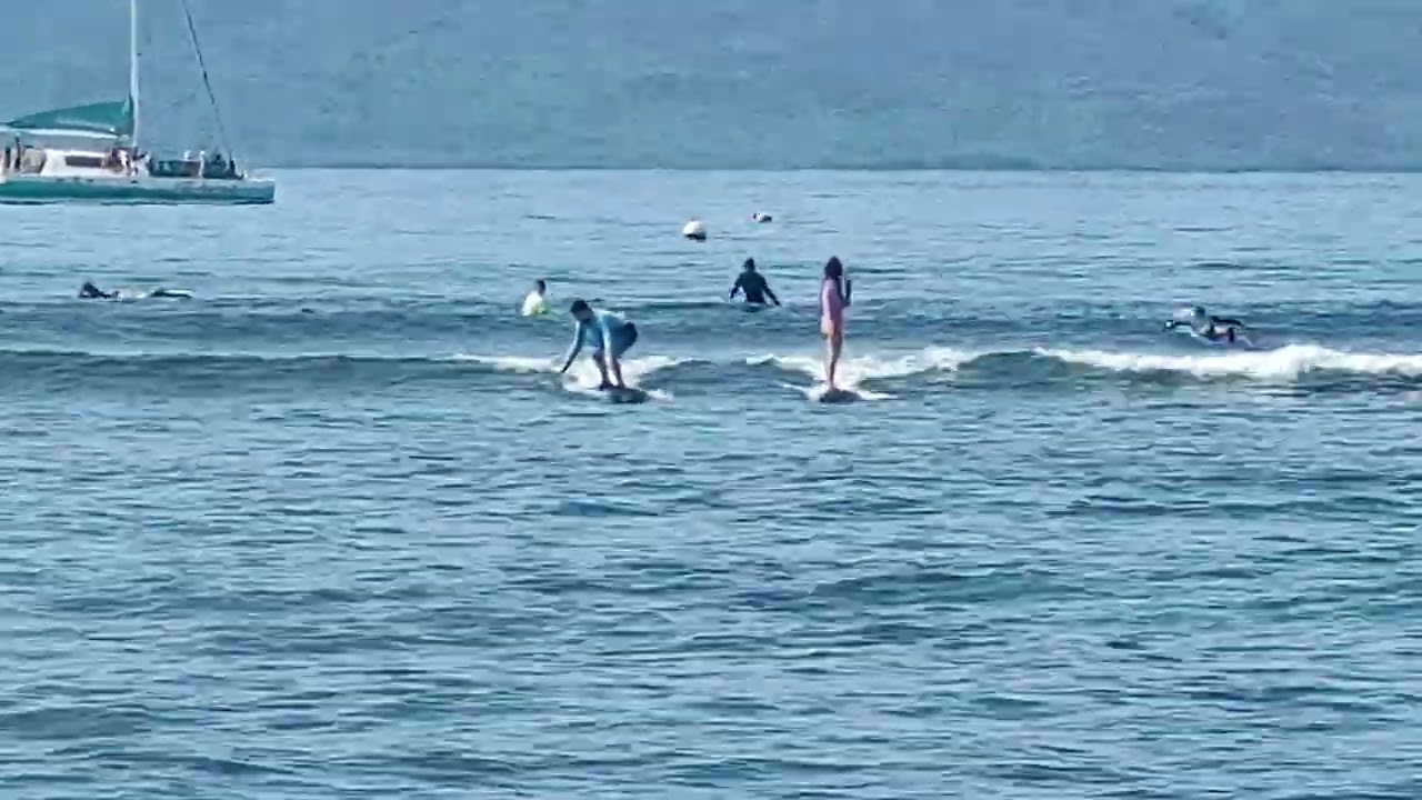 Learning to Surf Maui