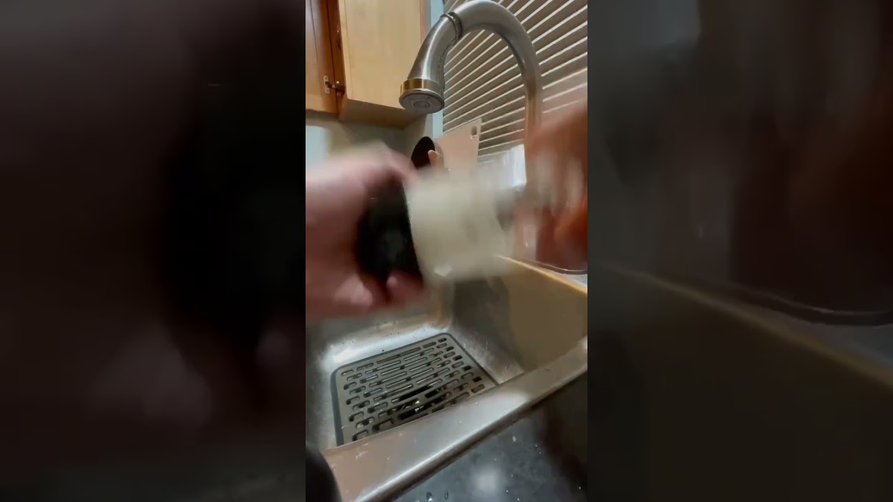 How to clean the Capsule Bong
