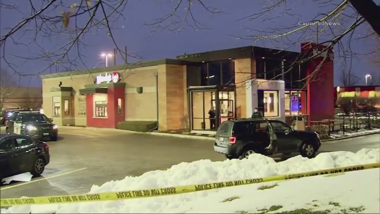 Woman critically injured in carjacking shooting in Aurora