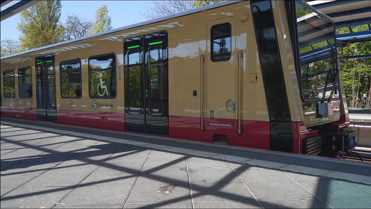 Germany, Berlin, S-Bahn ride from Landsberger Allee to Treptower Park