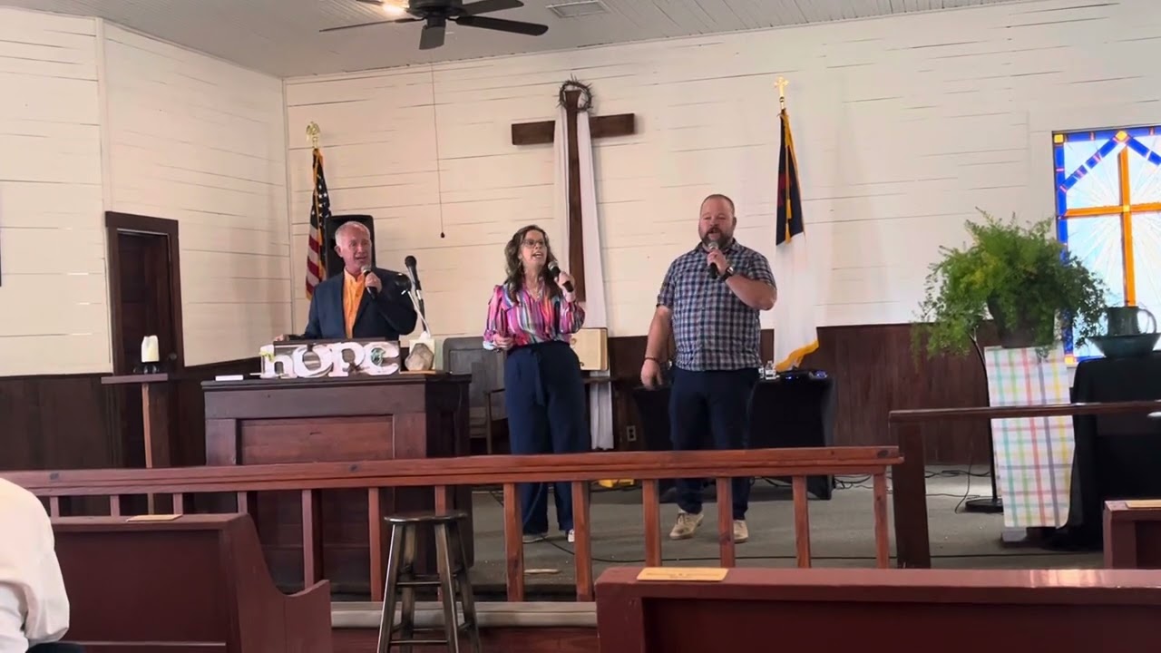 HisStory singing at CUMC 08-27-23