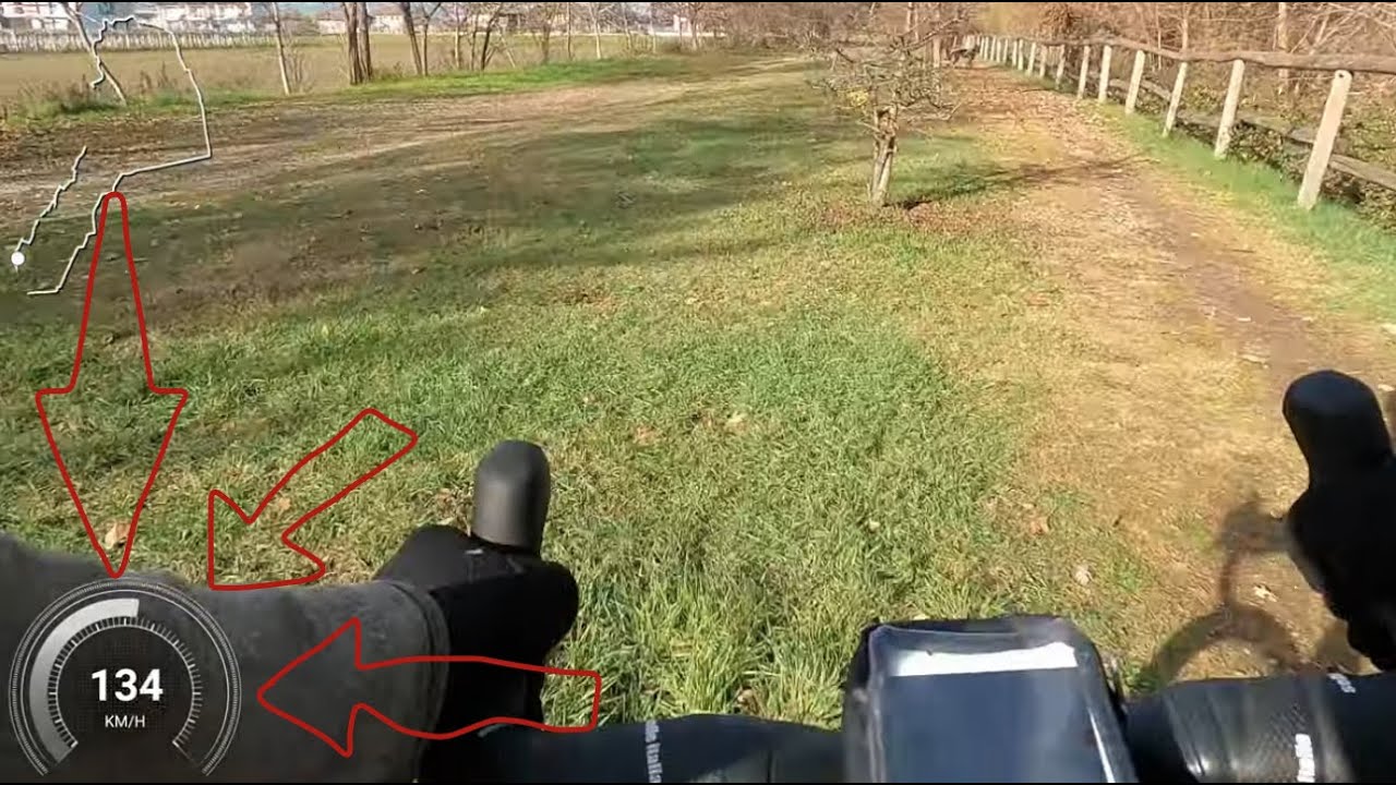 A toda velocidad con la Gravel por Savigliano - Italia