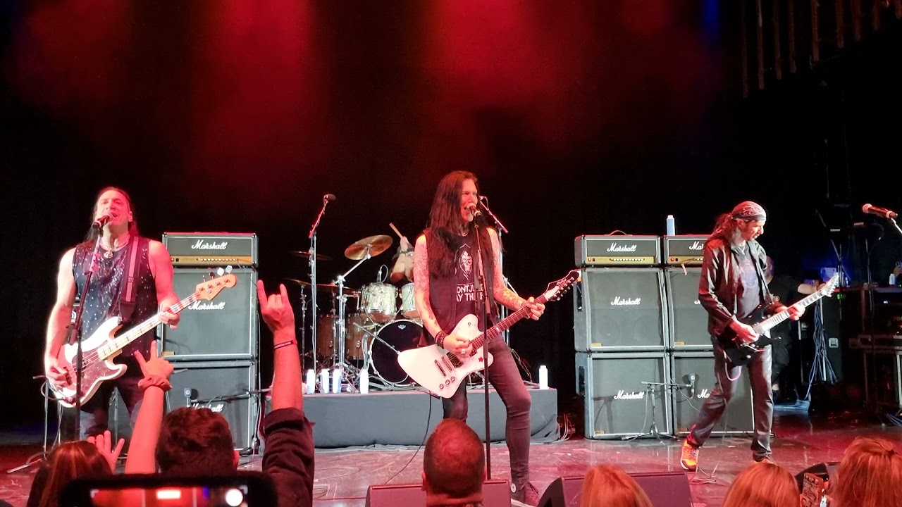 DOMINO - Bruce Kulick Band ft. Eric Singer - KISS KRUISE X - November 2nd 2021