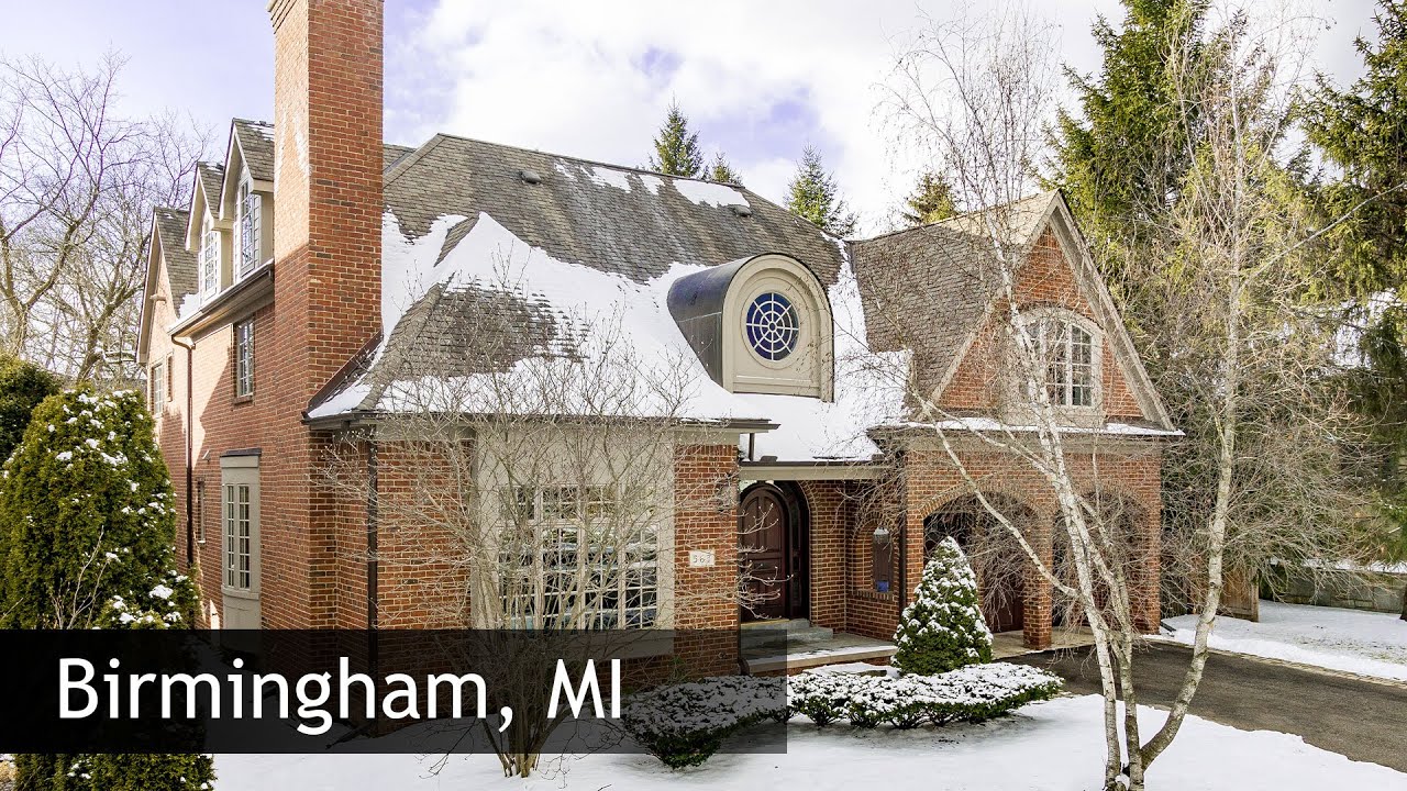 Tour of 567 Baldwin Court | Birmingham, MI Real Estate & Homes
