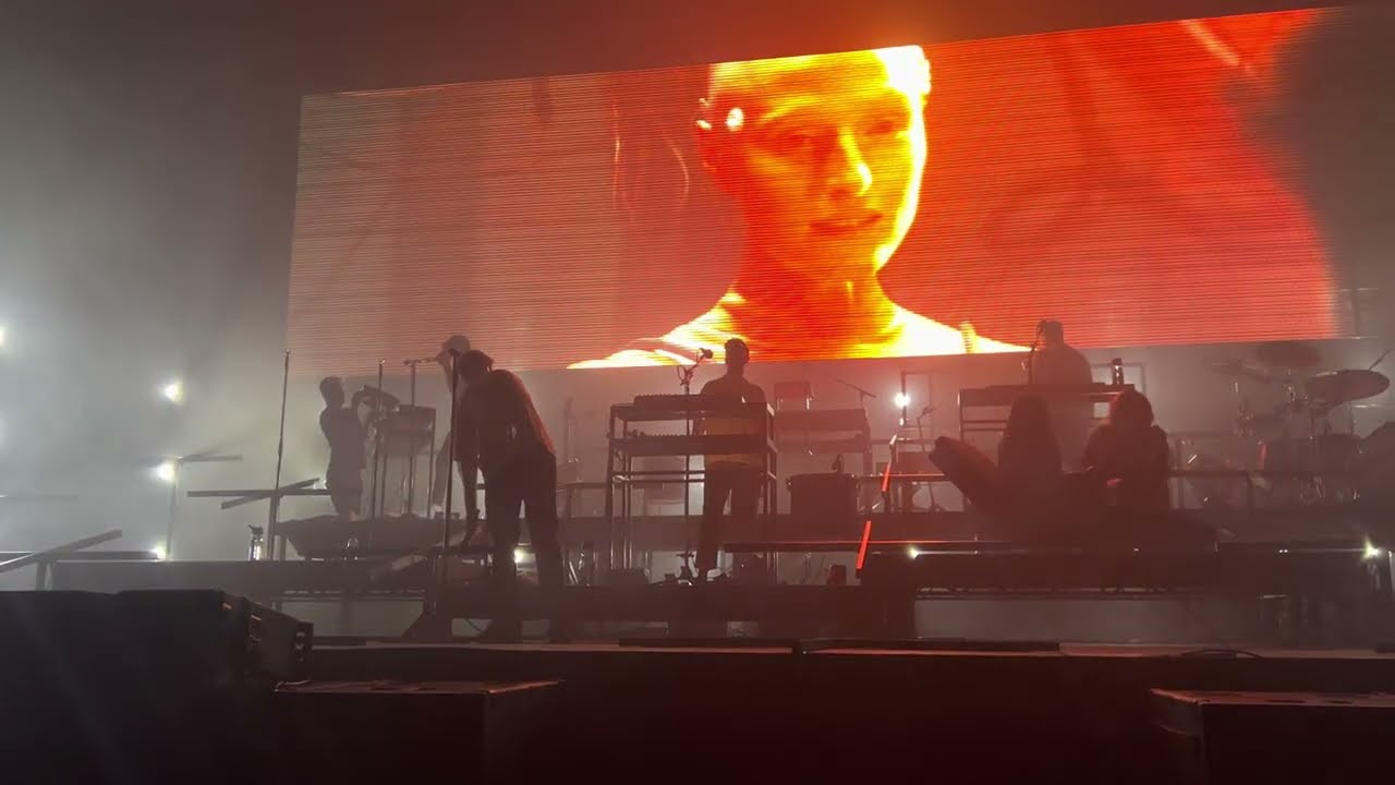 Bastille ‘No Bad Days’ stripped - Bournemouth 4K Live