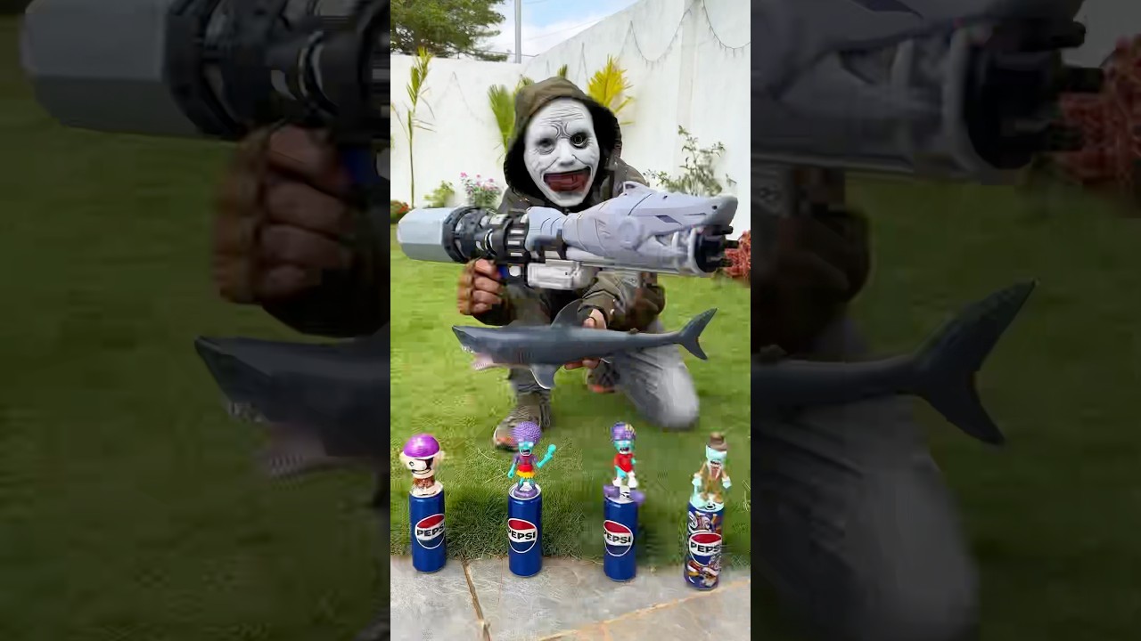 My New Toys Super Shark Water Gun & Testing 🦈💥