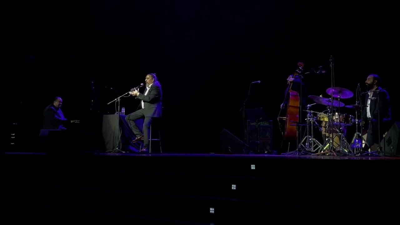 Diego el Cigala en directo 2026-Corazón loco y Un ratón 