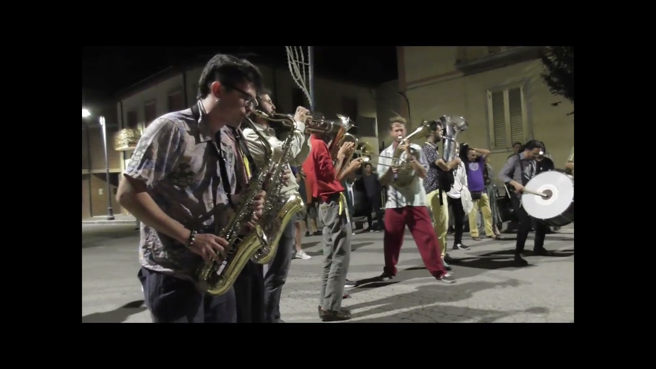 Schegge di Sponz fest 2023 - Come li pacci ... per le strade