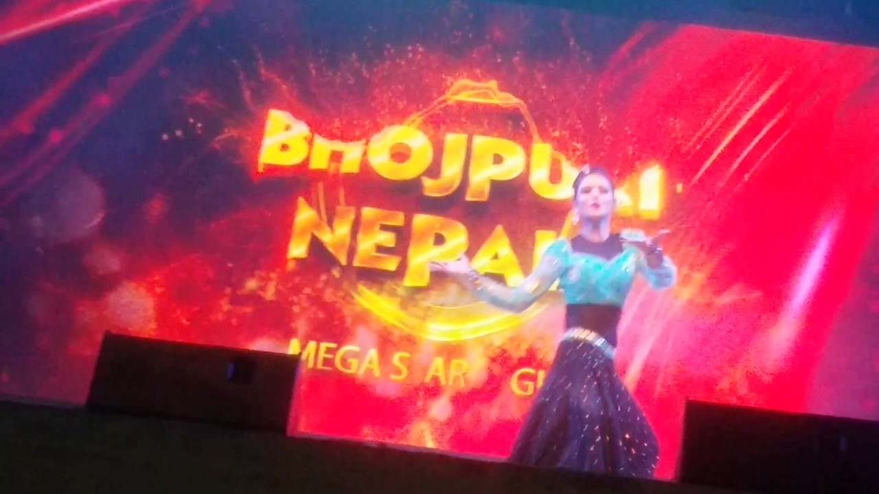 Priyanka mahraj and sonu pandey bhojpuri Star Night doha qatar 02 / Dec / 2016