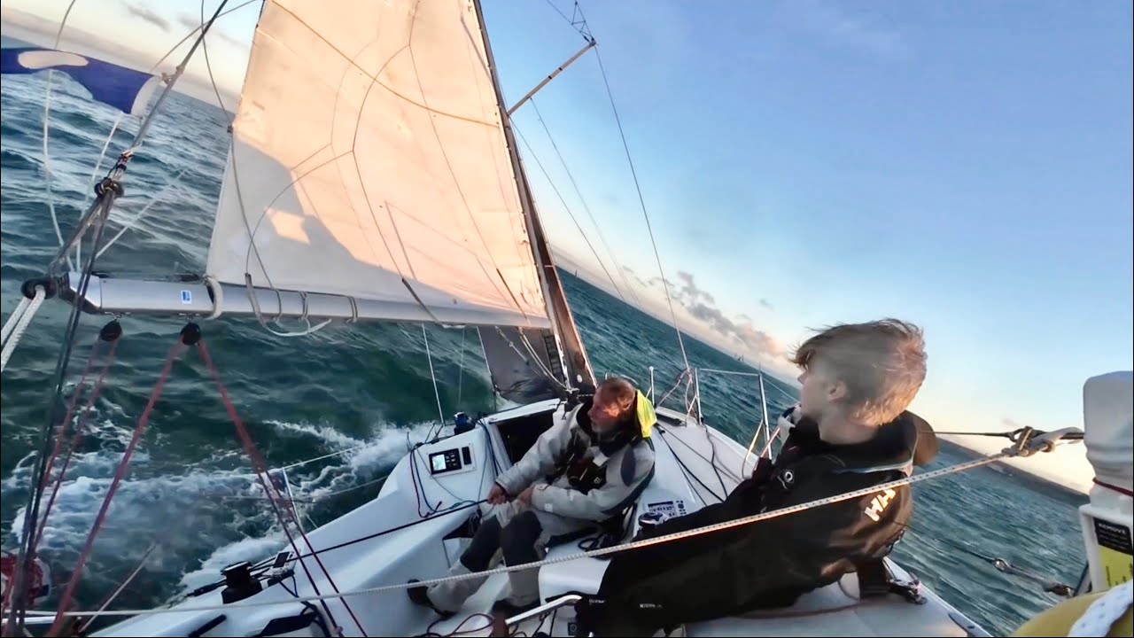 ROUGH First Channel Crossing | 18 Year Old Sailor