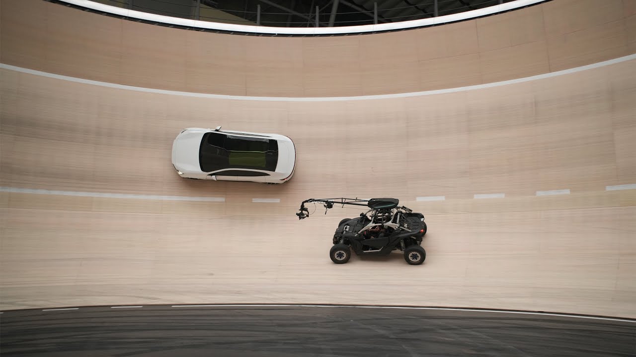 Behind the Camera: Tilta Hydra Arm Mini x DJI Ronin 2