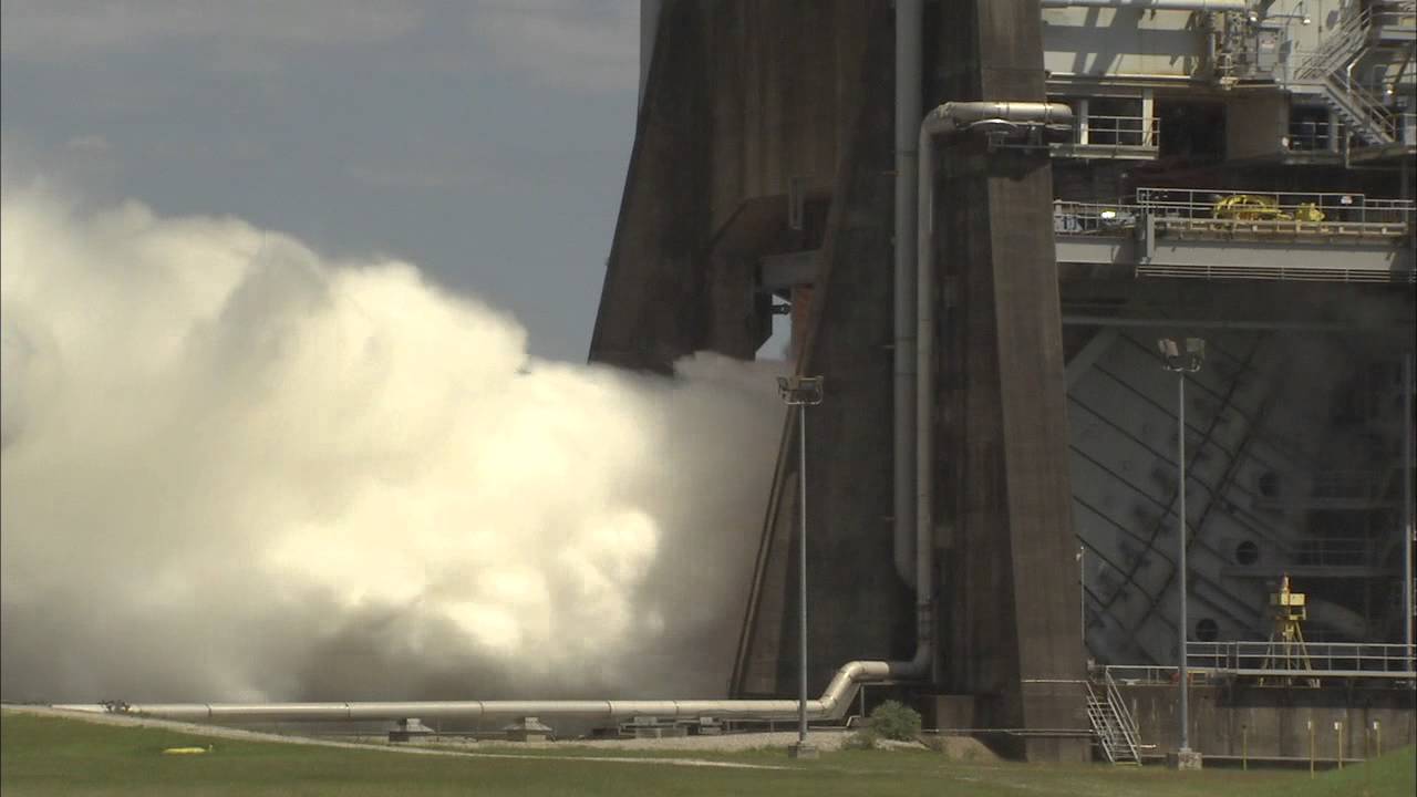 RS-25 Engine Test at Stennis Space Center